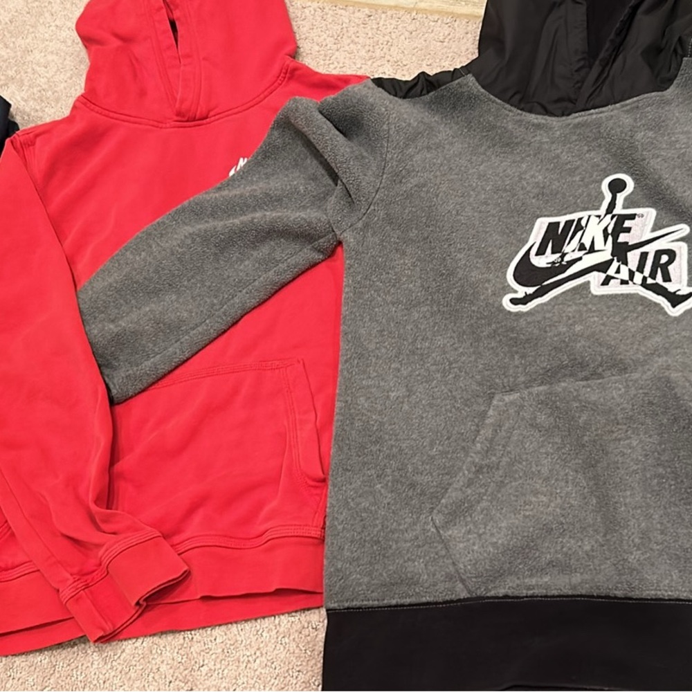 3 sweaters 2 Nike flees hoody size large boys and one adidas